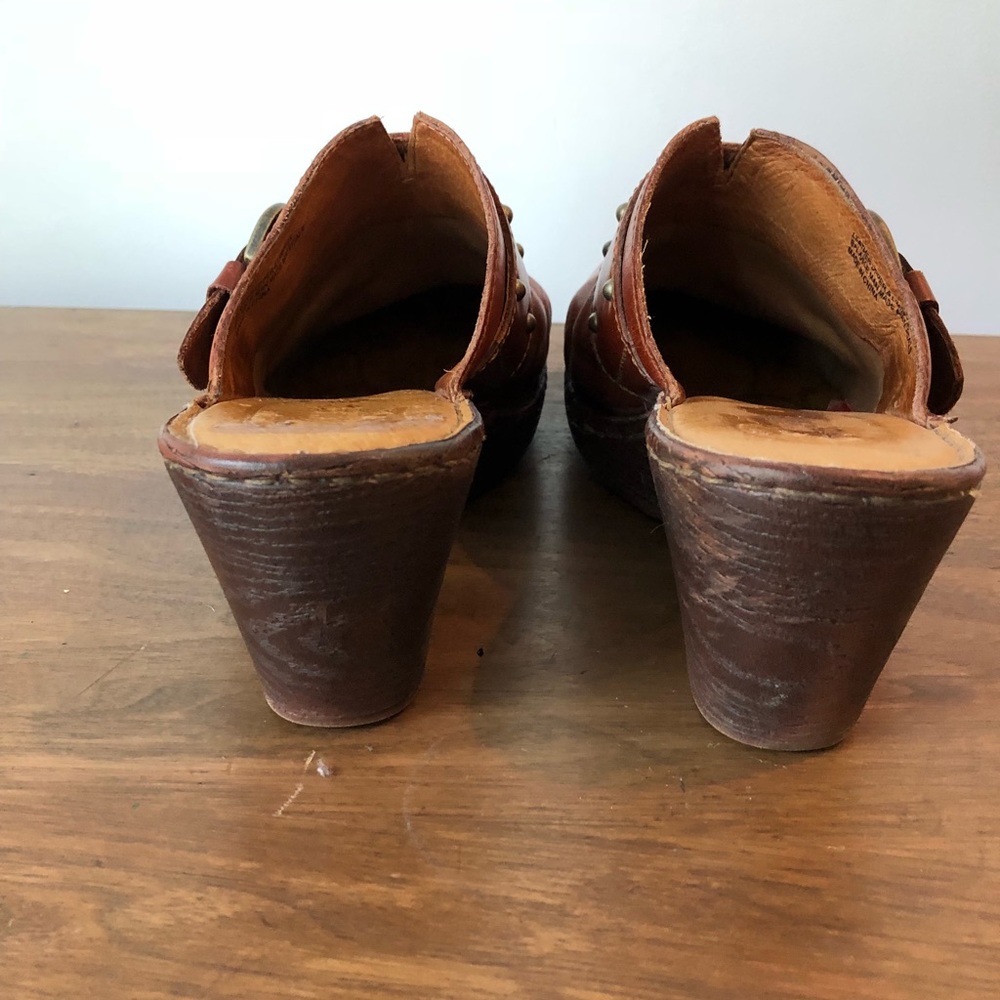 Born Clogs - Picture 4 of 5